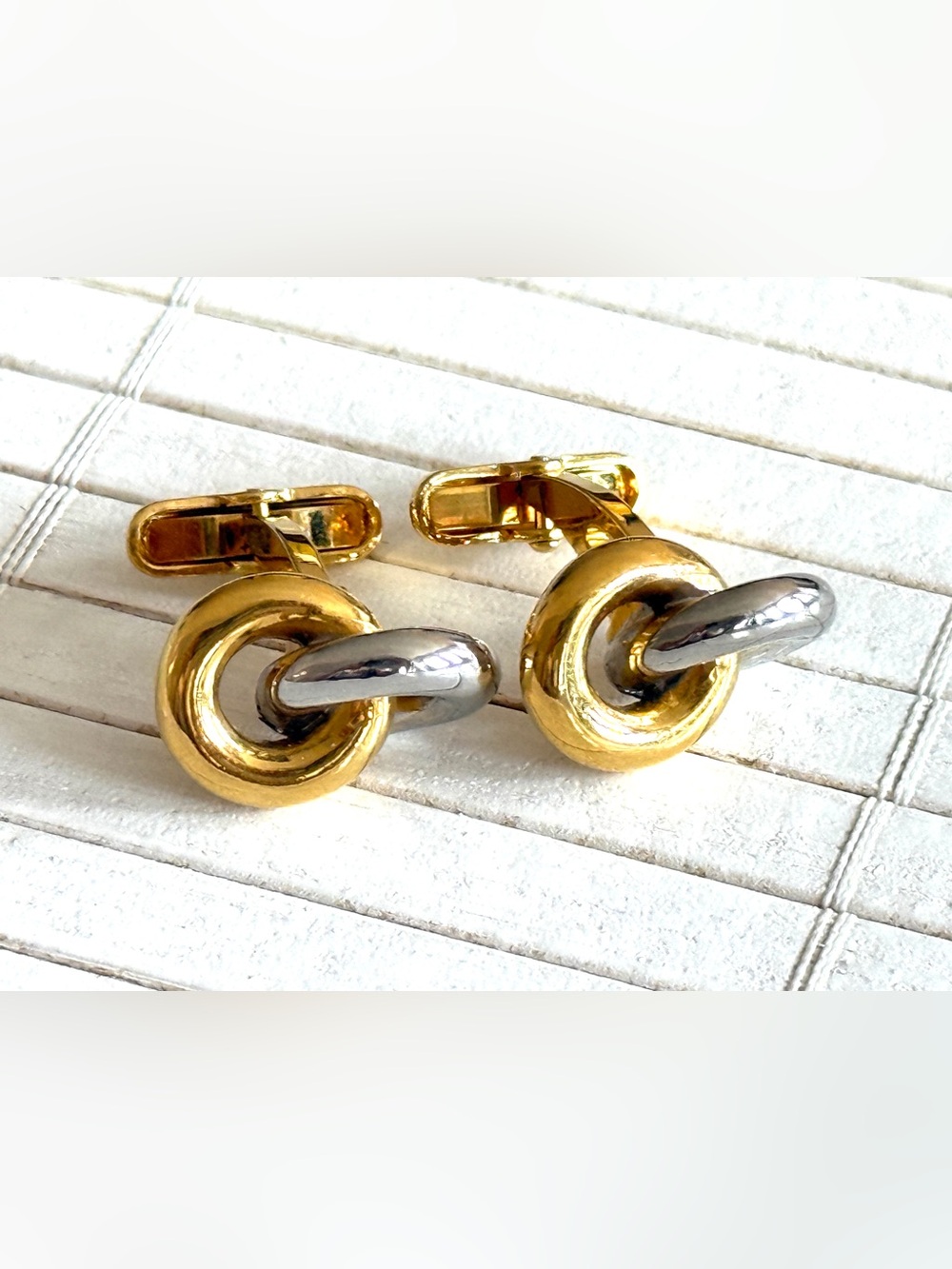 Vintage Gold & Silver Tone Interlocking Circle Cufflinks Men’s Dress Formal